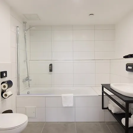 Trip Frankfurt-heusenstamm Tagungshotel 4*