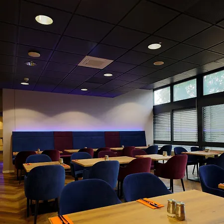 فندق Trip Frankfurt-heusenstamm Tagungshotel 4*