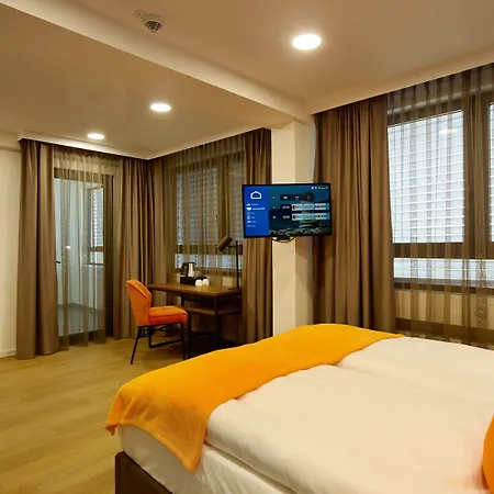 Trip Frankfurt-heusenstamm Tagungshotel מלון