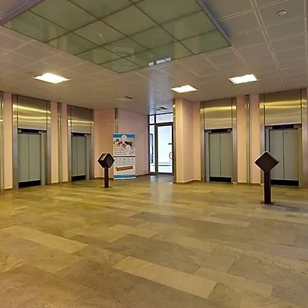 Trip Frankfurt-heusenstamm Tagungshotel Отель 4*