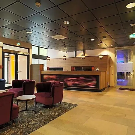 Trip Frankfurt-heusenstamm Tagungshotel 4* Хойзенштамм