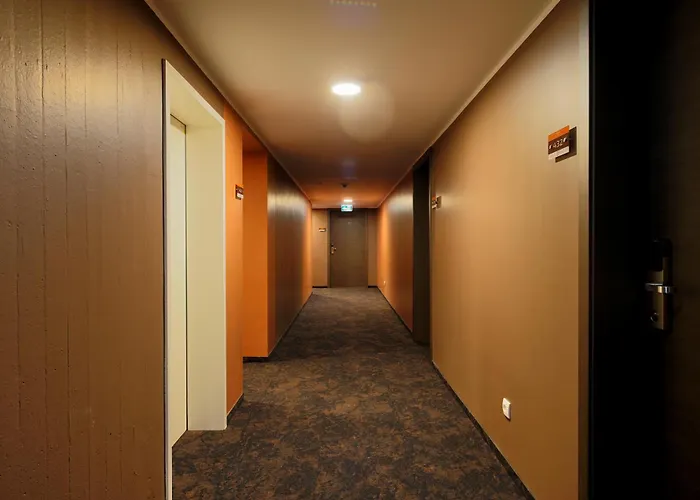 Trip Frankfurt-heusenstamm Tagungshotel Szálloda Heusenstamm