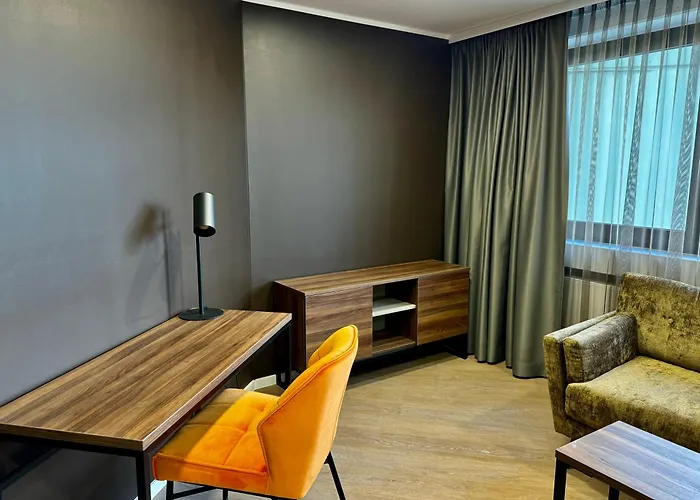 Szálloda Trip Frankfurt-heusenstamm Tagungshotel 4*